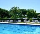 La Serra Holiday Village & Beach Resort, zasebne nastanitve v mestu Baia Domizia, Italijo