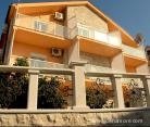 Апартаменти Божович, частни квартири в града Zanjice, Черна Гора