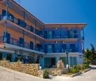 Vrachos, private accommodation in city Afitos, Greece